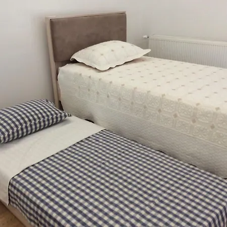 Salamis Park Nyaraló *