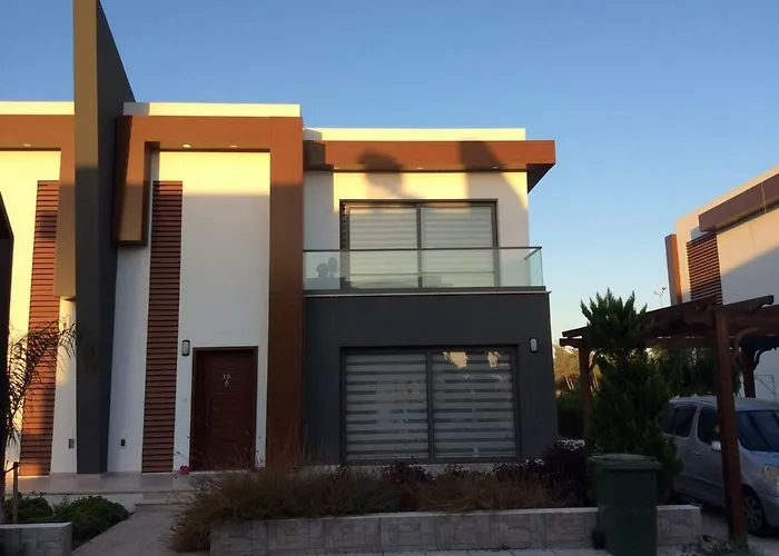 Salamis Park Semesterbostad *